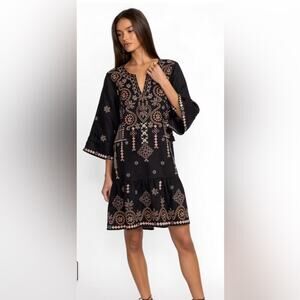 Johnny Was Large Faye Kimono Flounce Sleeve Black Embroidered Pullover Dress.